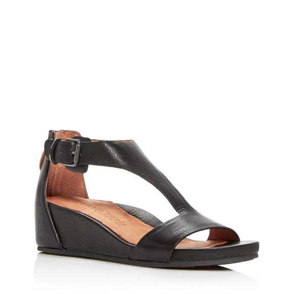 gentle souls | Shoes | Gentle Souls By Kenneth Cole Gisele Leather Sandals  | Poshmark